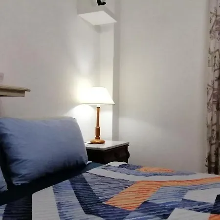 Homestay Geranios N.25
