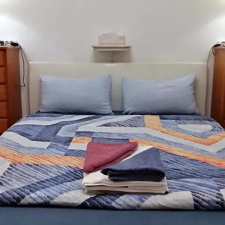 Privatunterkunft Geranios N.25