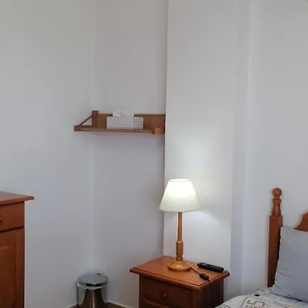 Homestay Geranios N.25