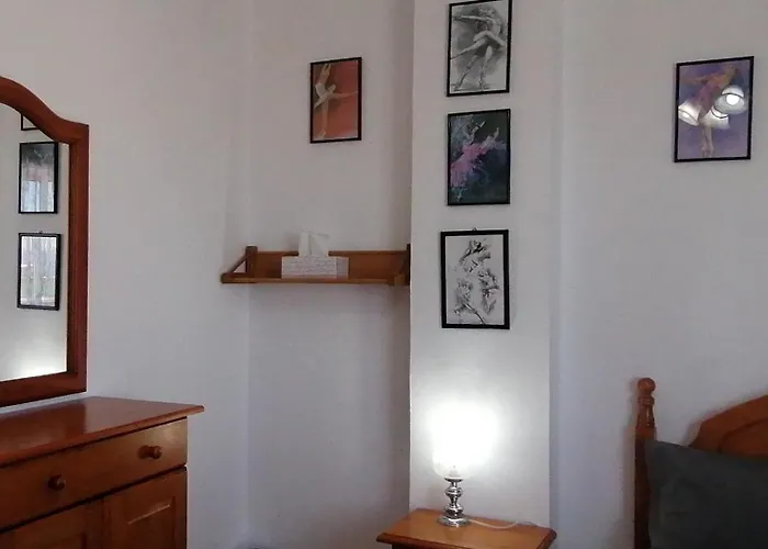 Homestay szállás Geranios N.25 *