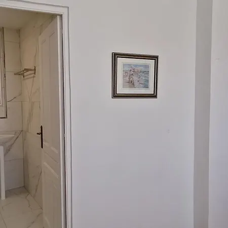 Geranios N.25 Икод-де-лос-Винос