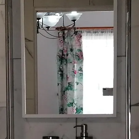 Geranios N.25 * Икод-де-лос-Винос